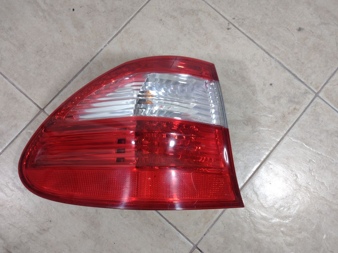 Mercedes E W211 kombi 02-08 lampa tył lewa LED Europa wysyłka OLX