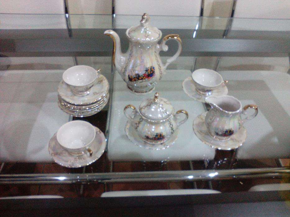 conjunto de chá antigo