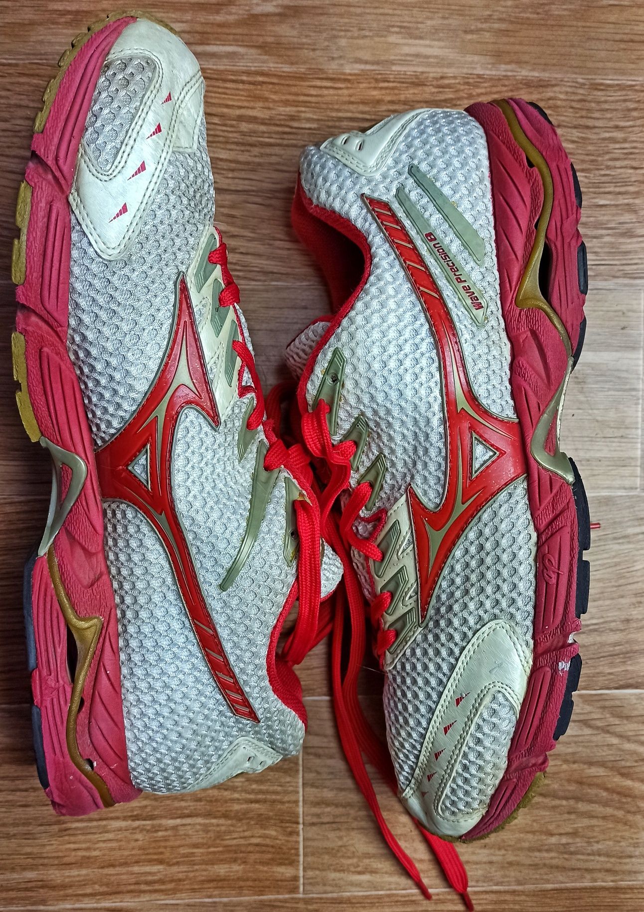 Кросівки Mizuno Wave, 46 розмір, 30 см.