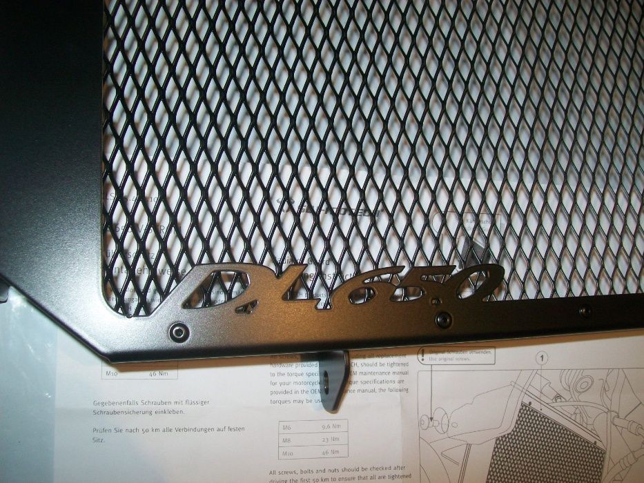 osłona chłodnicy SUZUKI DL 650 V-Strom (04>10) SW-Motech KLS.05.401.1