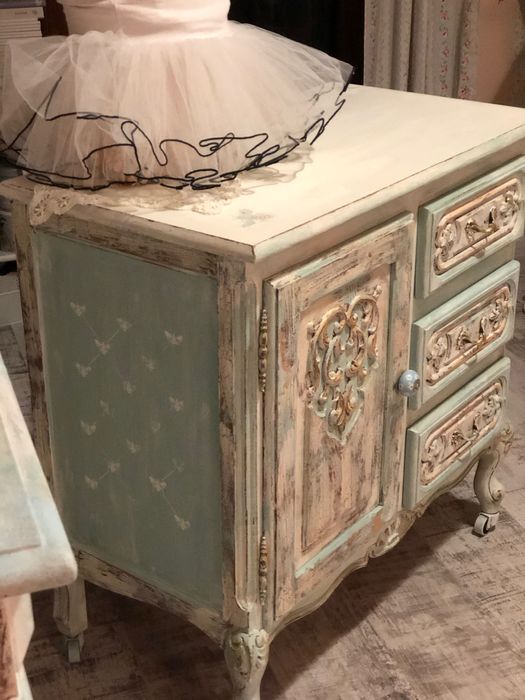 Komoda szafka Shabby chic ludwikowska CUDO
