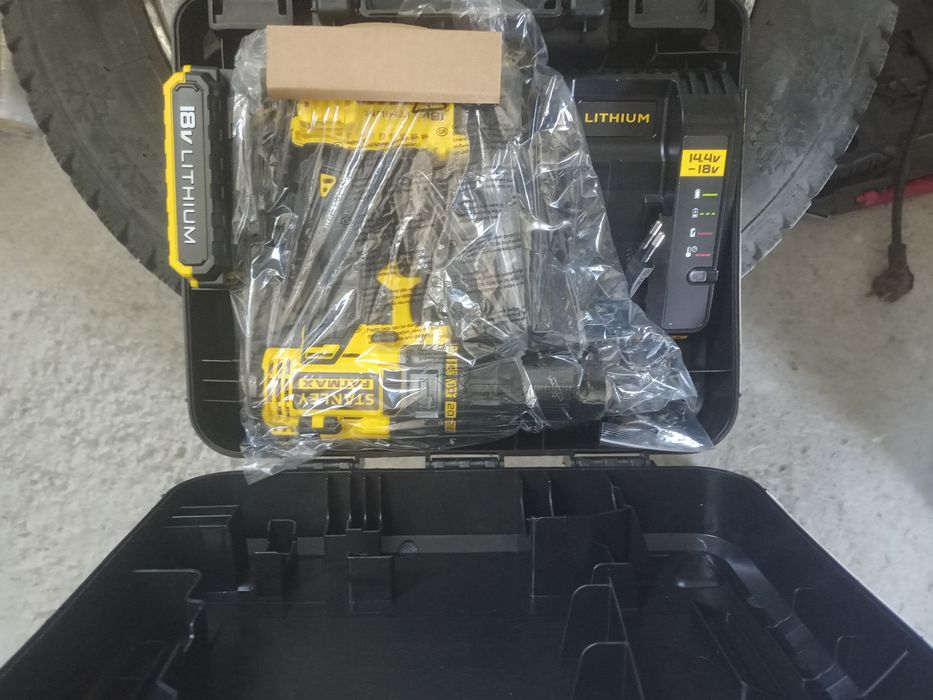 Wkrętarka akumulatorowa Stanley