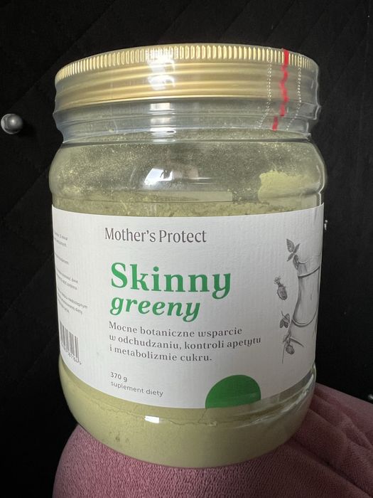 Skinny greeny Mothers Protect