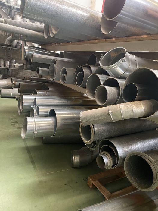 Tubagem e diversos materiais de aspiracao carpintaria