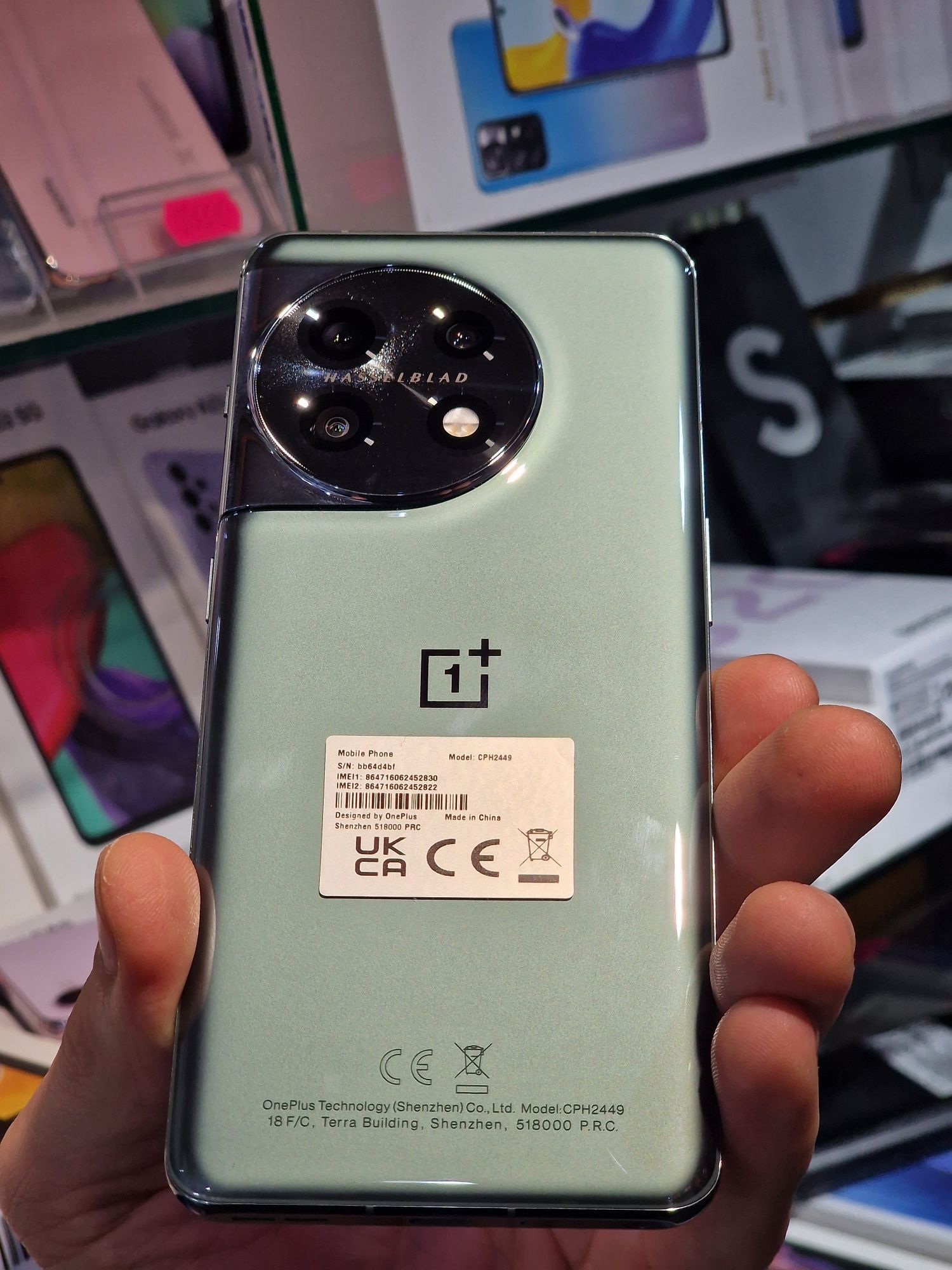 Смартфон OnePlus 11 5g 8/128Gb Green (CPH2449) Global 520€
