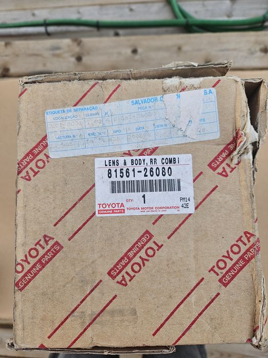 Farolim Esquerdo Toyota Hiace