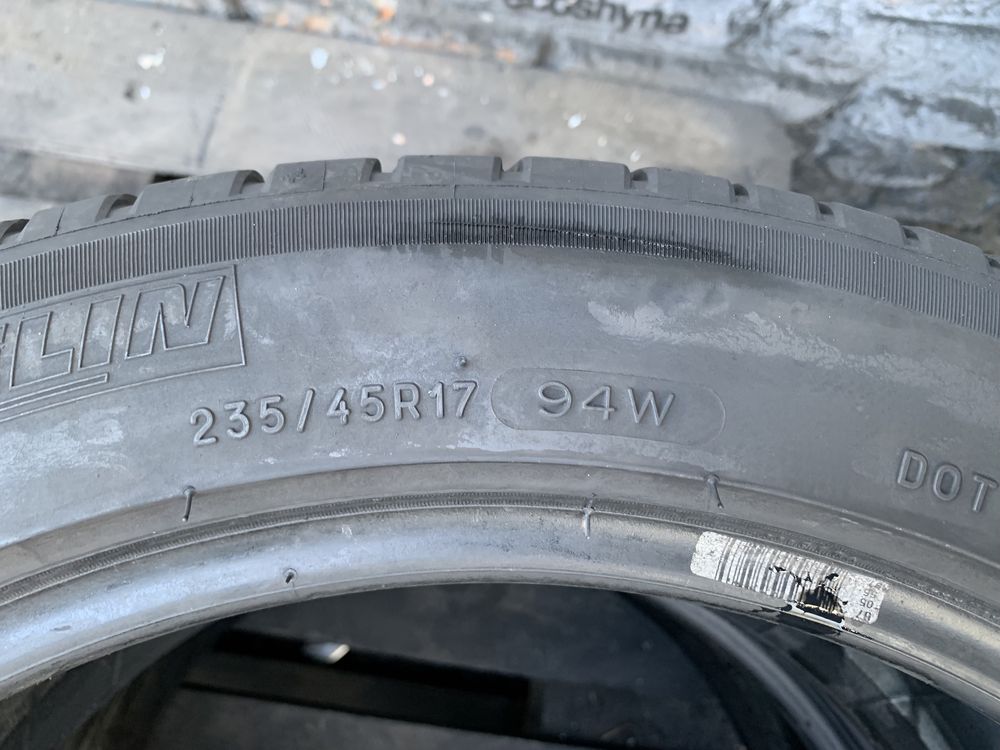 Літні шини 235/45 R17 Michelin Primacy3/2шт/2021рік/90%