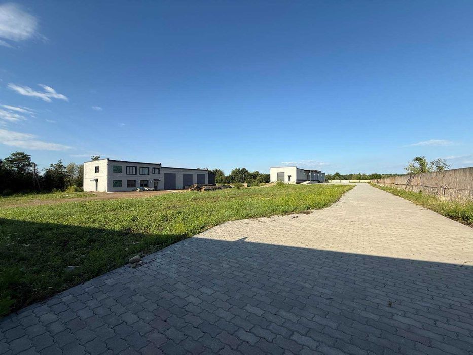 Здається в Оренду складське приміщення з рампою 936м2 в м. Калуш