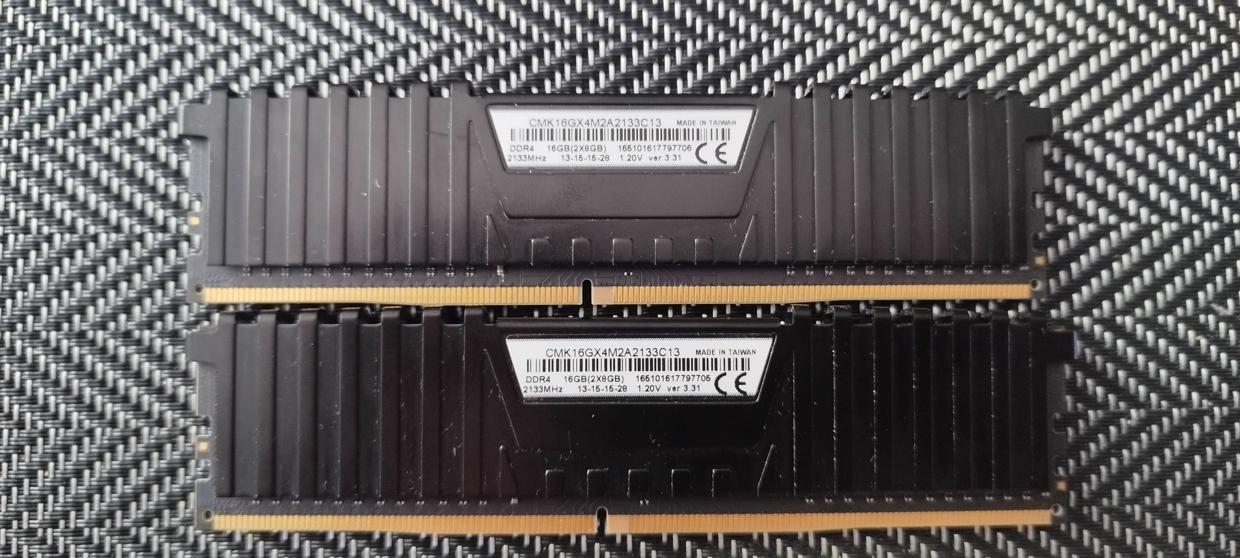 16 GB pamięci RAM ddr4 corsair vengeance lpx