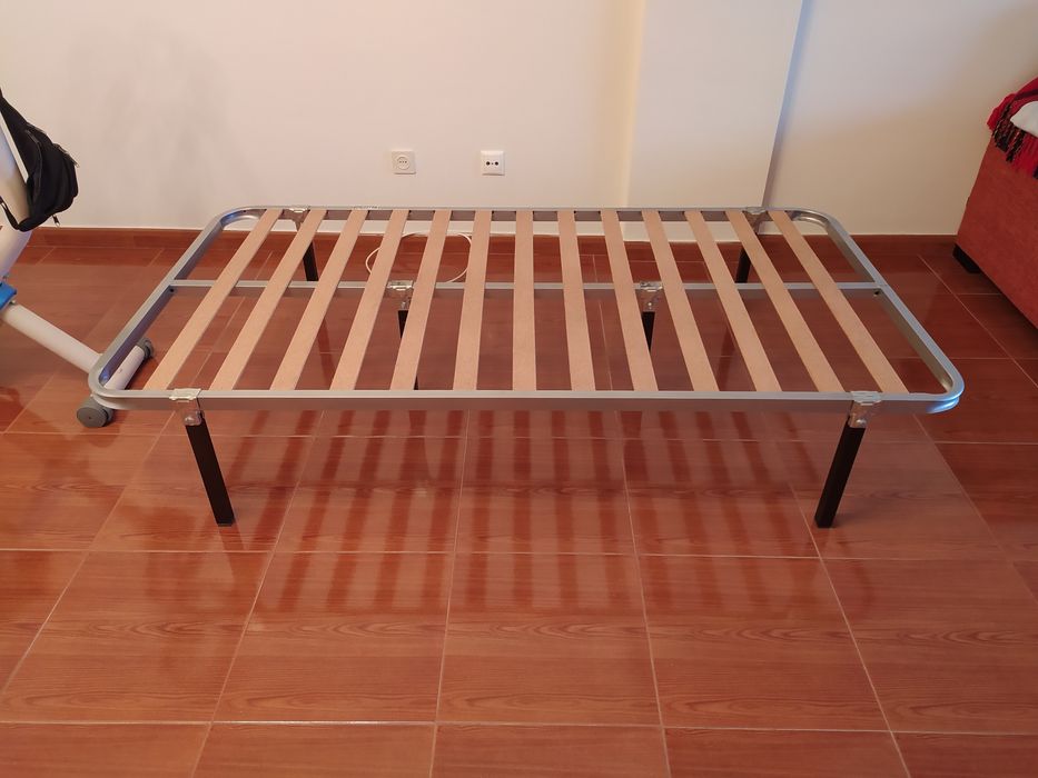 Estrado mais colchão