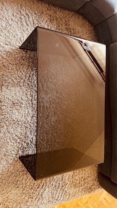 Stół szklany czarny