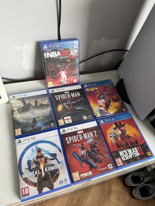 Ps5 + dwa pady + gry + gwarancja