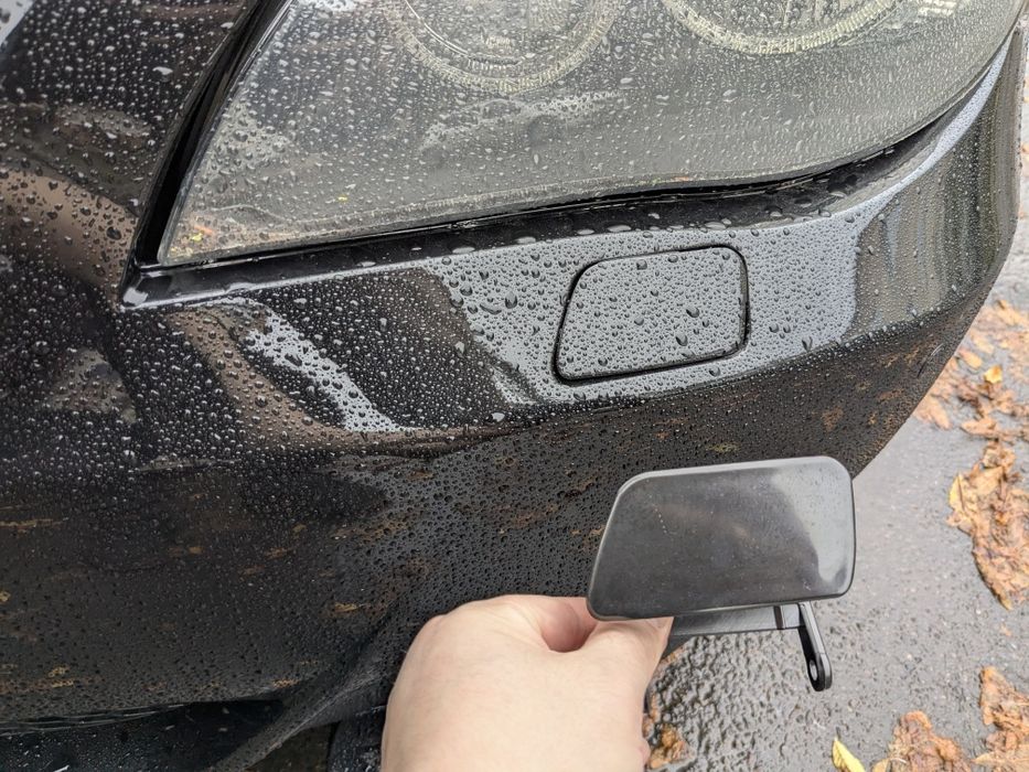 Кришка омивача фар ліва М тех е60/61