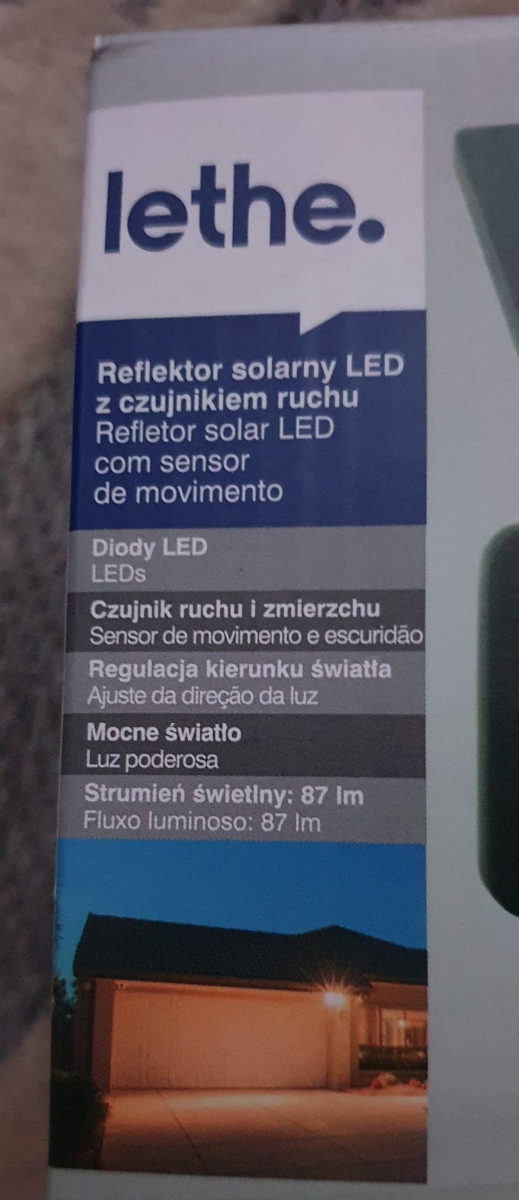 Reflektor solarny