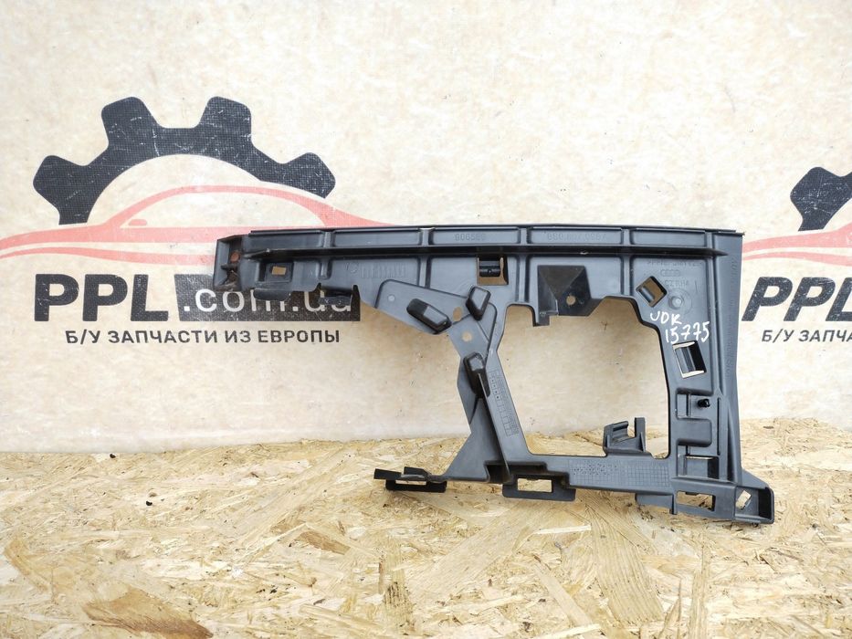 Audi TT S-Line 2014-2017 до рестайл кронштейн переднего бампера левый