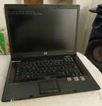 Portatil HP Modelo nw8240 para Arranjo ou peças Acende tá sem Disco
