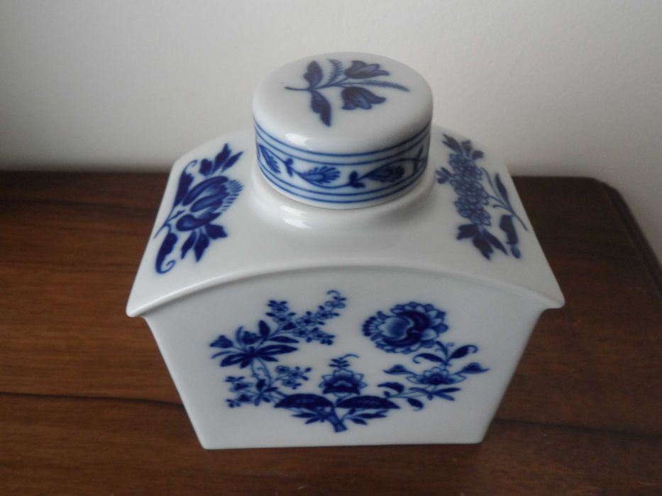 Frasco de Chá Vista Alegre, colecção Margão