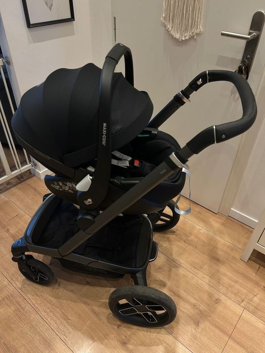 Zestaw wózka dziecięcego 3w1–Maxi Cosi Fame (czarny) wraz z fotelikiem