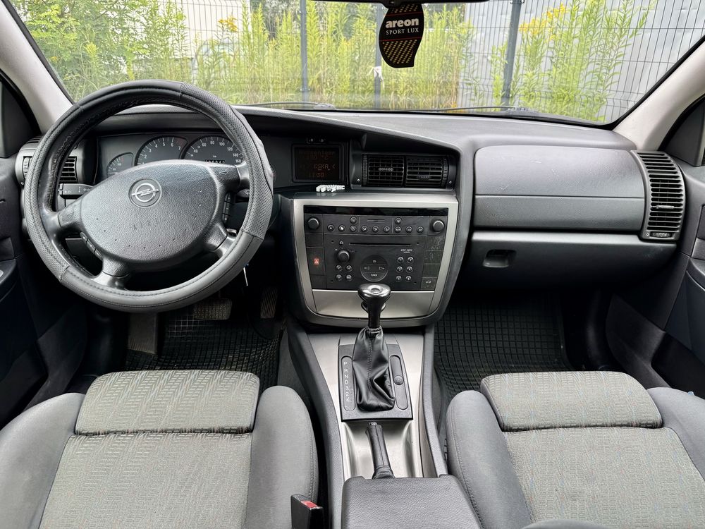 Opel Omega 2.2 * Automat * LPG * Lift * Klima * 2004 * Hak * Alu
