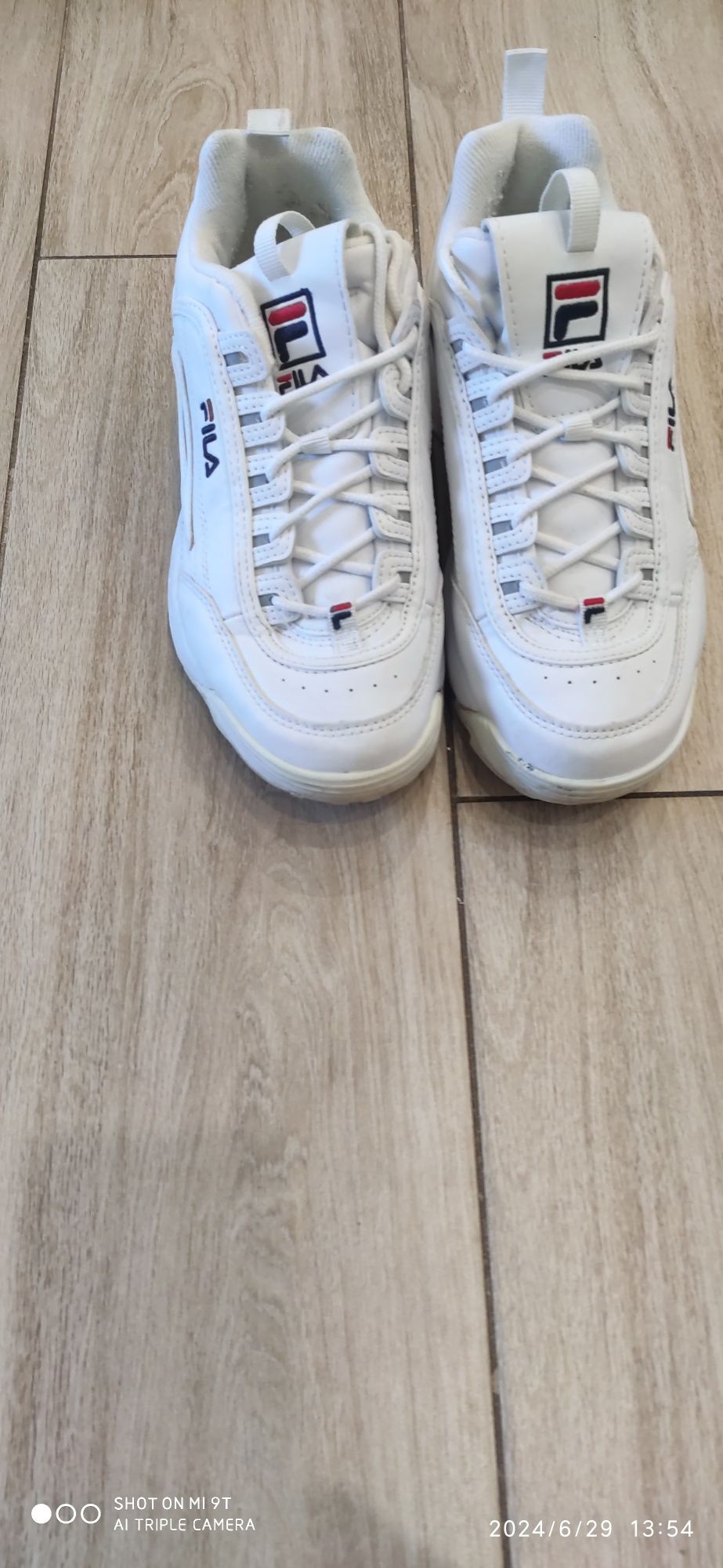 Adidasy FILA białe