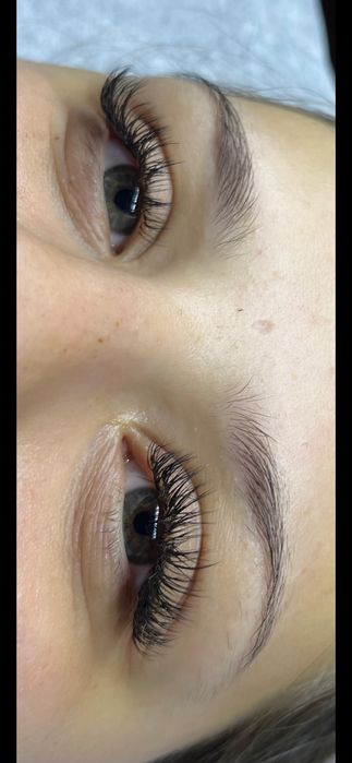 Przedłużanie rzęs