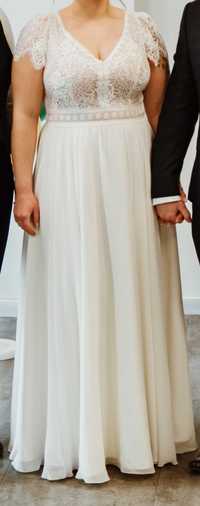 Suknia ślubna koronka jasne ecru r. 40, 160 cm