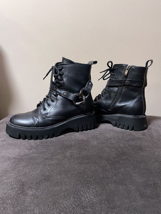 Черевики зимові,чоботи,тракторна підошва,жіночі