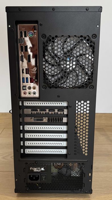 Komputer i7 - 4.0GHz, SSD M2 500GB, SSD 256GB, Ram 32GB, GTX 1060 6GB