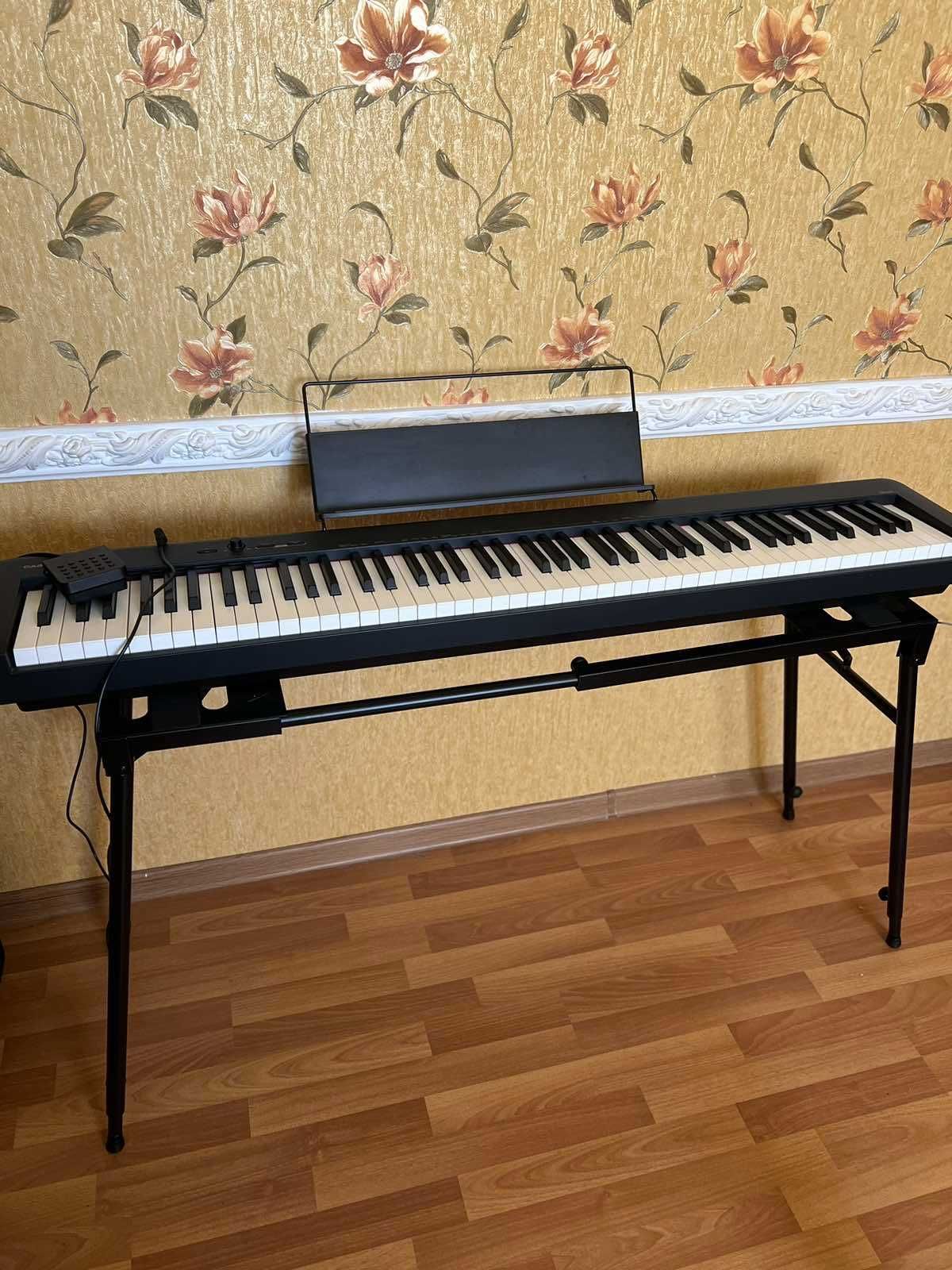 Професійне цифрове піаніно Casio CDP-S110
