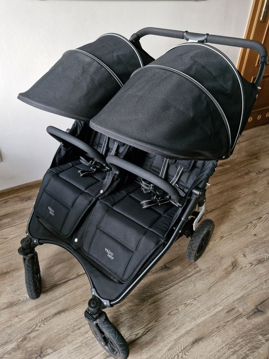 Valco Snap Duo Sport- wózek bliźniaczy z adapterami do nosidełek