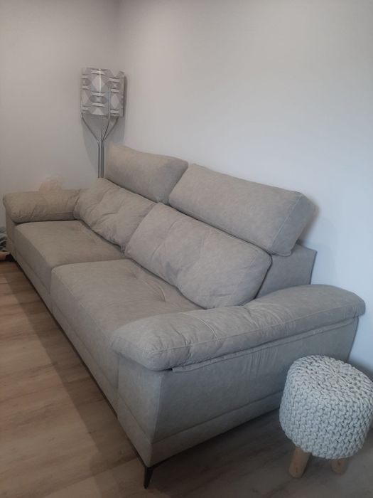 Black Friday!! Sofá extensível, versátil! Excelente oportunidade!!