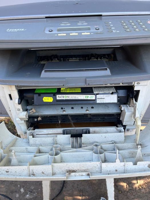 Мфу, принтер Canon mf3228, долго стоял в гараже..