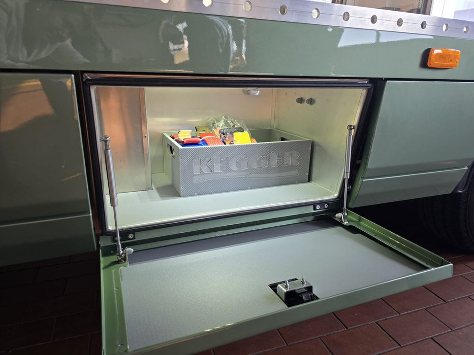 Wynajem lawety zestaw na 3 auta Iveco Daily 2025 AUTOMAT