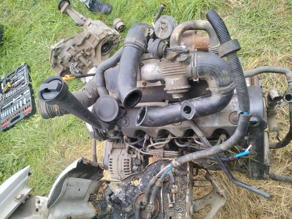 Części do Vw T4 2.5TDI Long Drzwi, Błotniki, lampy, silnik