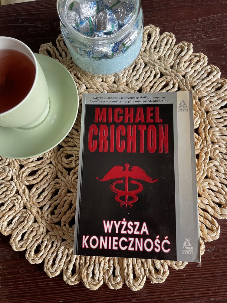 Wyższa konieczność Michael Crichton