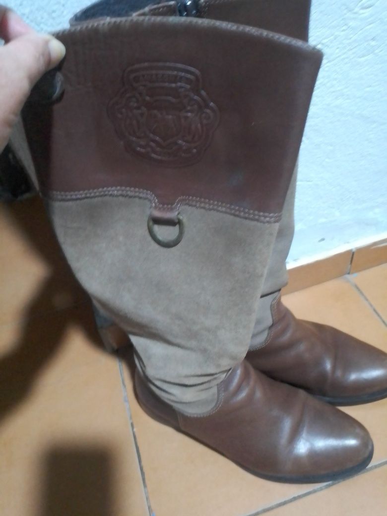 Botas tamanho 36