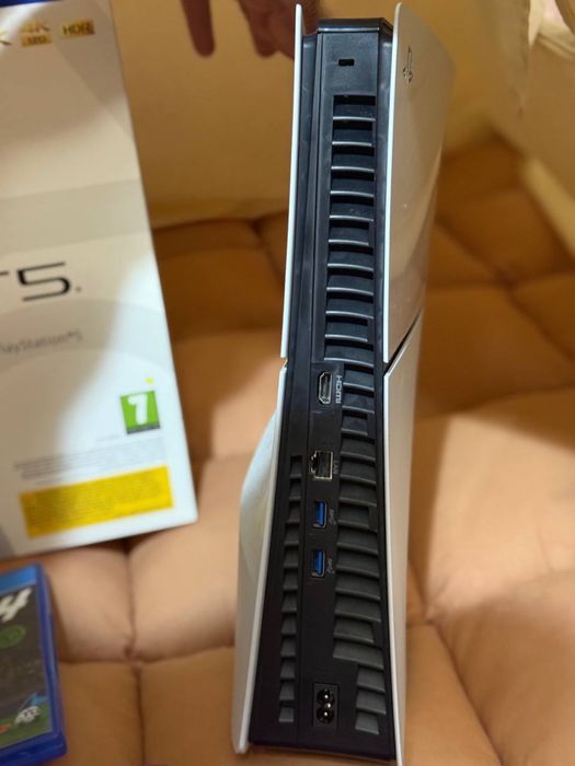 Ігрова приставка PlayStation 5 Slim Digital Edition