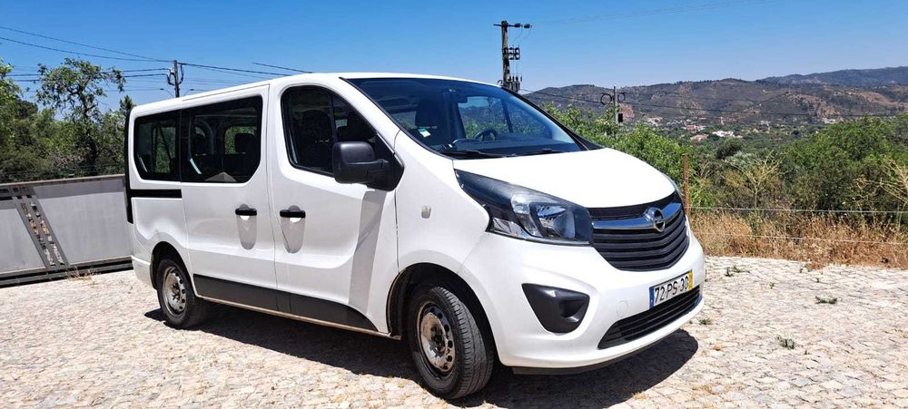 Opel Vivaro em bom estado