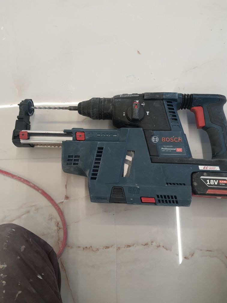 Перфоратор Bosch