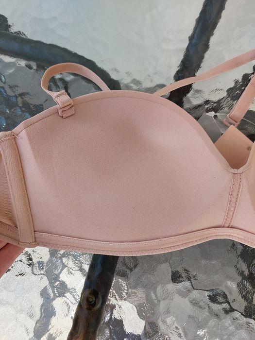 Biustonosz Magnolia (nowy, beżowy, rozmiar 75B)