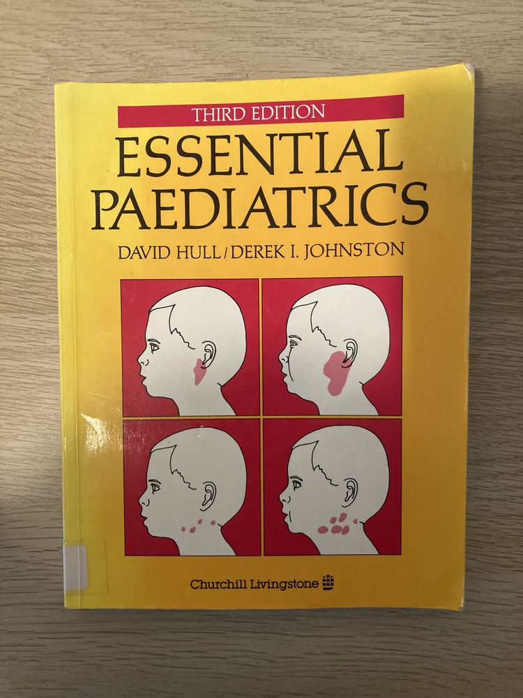 Livro Essential Paediatrics