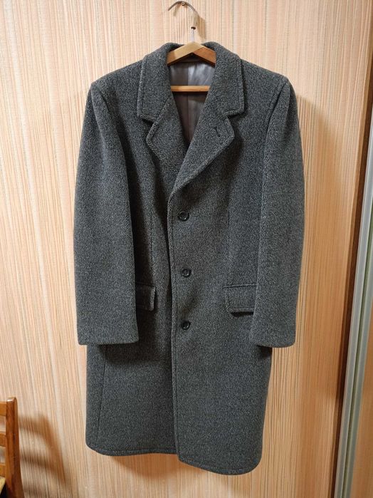 Продам пальто Crombie by Claude Hilton