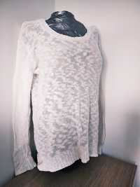 Biały sweterek z zamkiem M