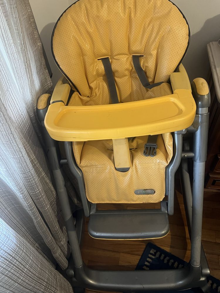 Cadeira de bebe para comer e dormir