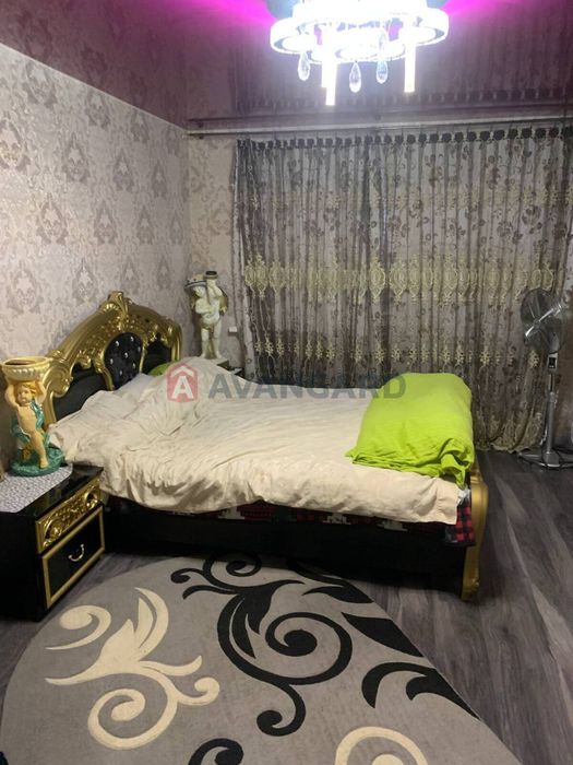 Продам простору 3- кімнатну квартиру