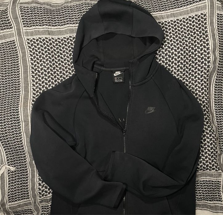 nike tech fleece