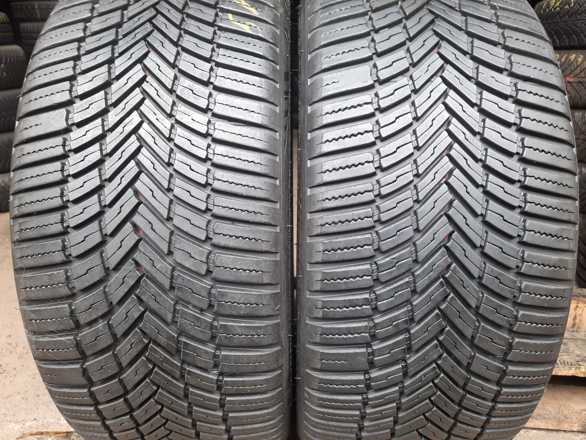 225/40 R19 Bridgestone WeatherControl A005 Evo 2шт. 90% 2022