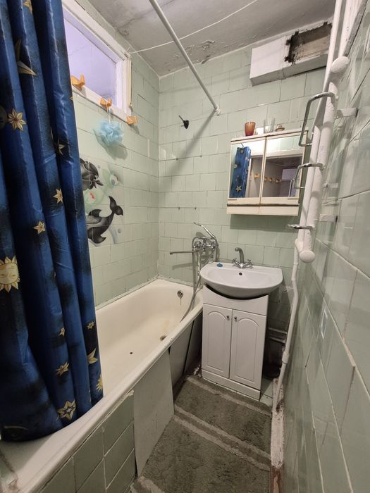 Продам 2 х кімнатну квартиру