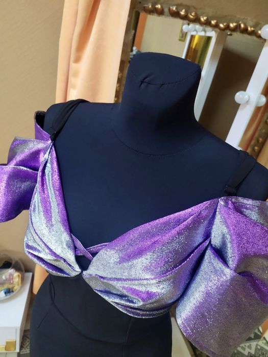 Платье коктейльное