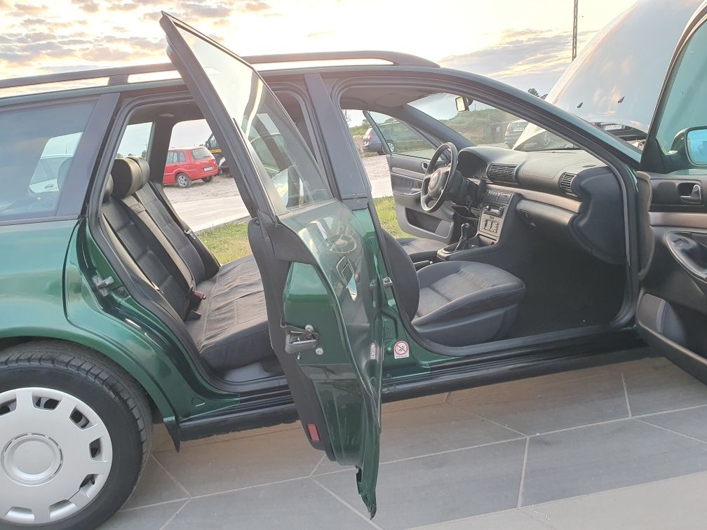 AUDI A4 B5 * * 1.8 Benzyna 125KM * * Mroźna Klimatyzacja * *